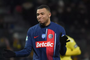 Penyerang Mbappe telah dikaitkan dengan Arsenal